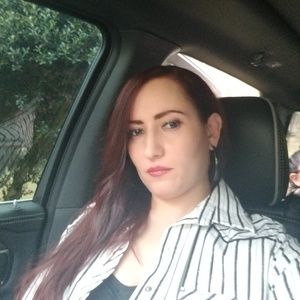 Meet your Posher, Ana